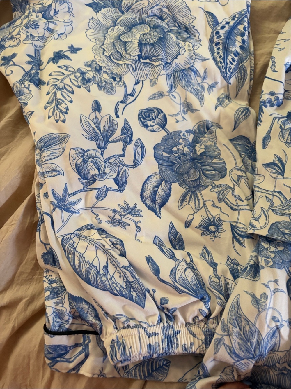 Floral Blue & White Short and pants Pajama Set - Women's Intimates - Picture 3 of 4